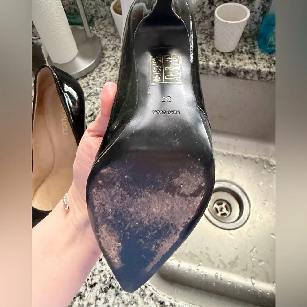 Bruno Magli black patent pump textured pointed toe heel suede formal Italy $400